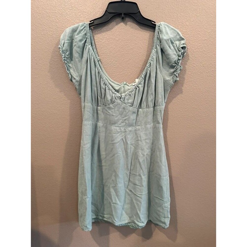 Dress - Picture 1 of 3